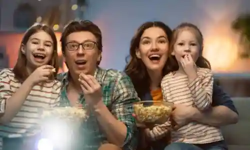 كيف تجعل iptv جزءًا من تجربة الترفيه العائلية