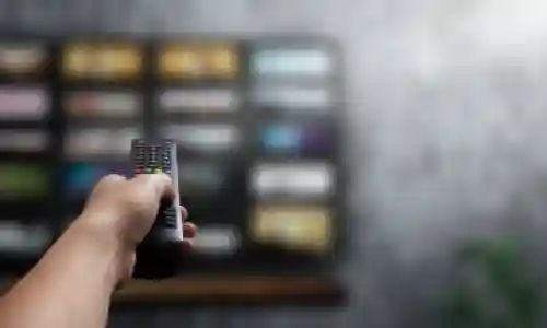 اشتراك iptv شاشة LG